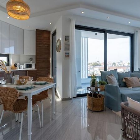 Thalassa 2-Bedroom Apartment In Larnaca Buitenkant foto